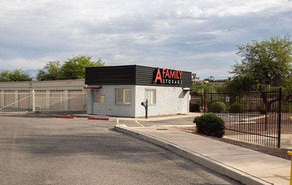A Family Storage Golf Links Main Office in Tucson, Arizona