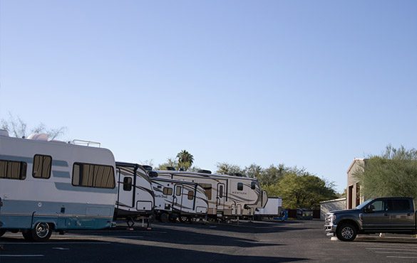 RV Vehicle Trailer Truck Car Parking Tucson